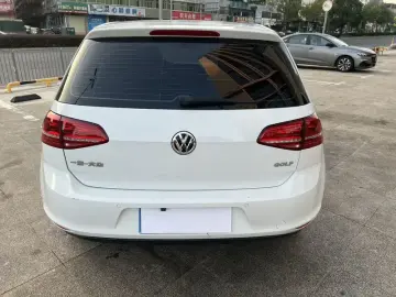 2016 Volkswagen Golf Electric с пробегом 154 000 км