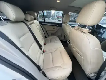 2016 Volkswagen Golf Electric с пробегом 154 000 км