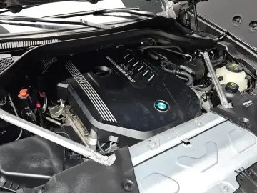 2022 BMW X3 с пробегом 63 991 км