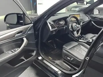 2022 BMW X3 с пробегом 63 991 км