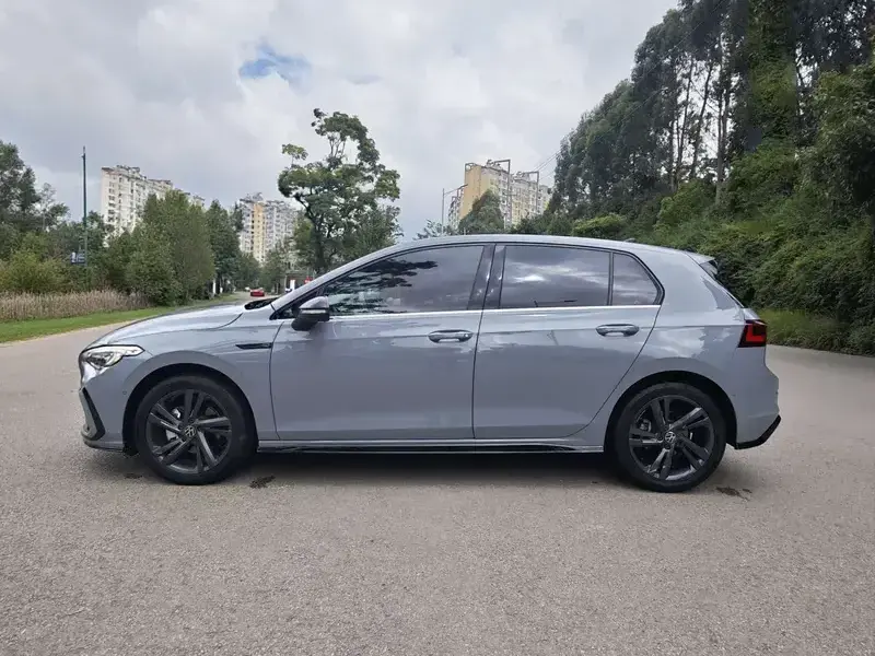 2021 Volkswagen Golf Electric с пробегом 62 000 км