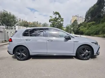 2021 Volkswagen Golf Electric с пробегом 62 000 км