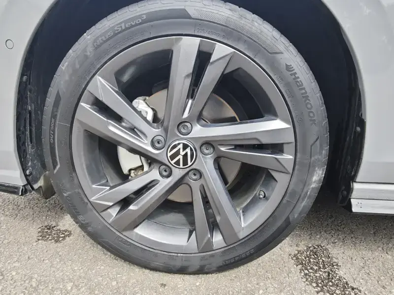 2021 Volkswagen Golf Electric с пробегом 62 000 км