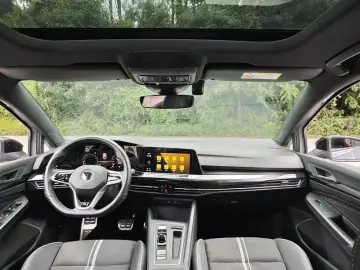 2021 Volkswagen Golf Electric с пробегом 62 000 км