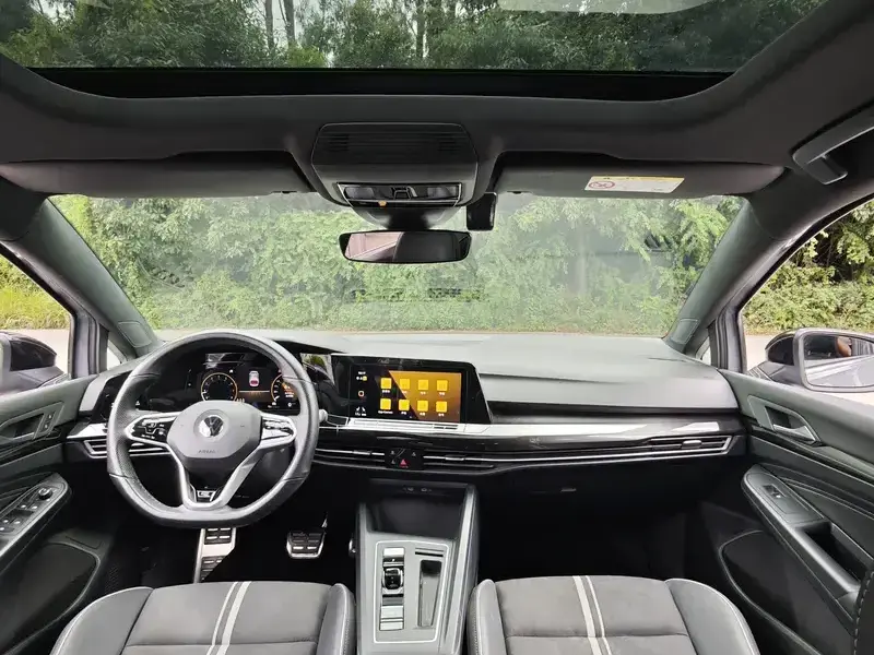 2021 Volkswagen Golf Electric с пробегом 62 000 км
