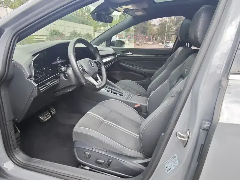 2021 Volkswagen Golf Electric с пробегом 62 000 км