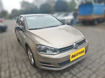2017 Volkswagen Golf Electric с пробегом 108 900 км