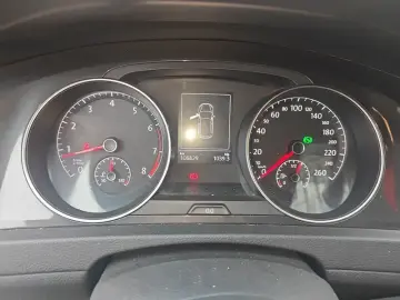 2017 Volkswagen Golf Electric с пробегом 108 900 км