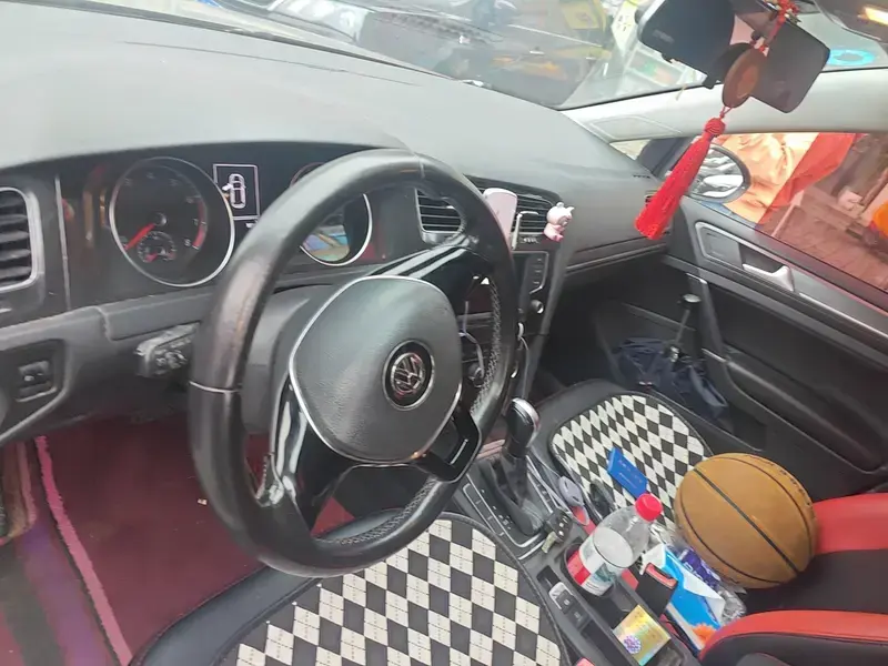 2017 Volkswagen Golf Electric с пробегом 108 900 км