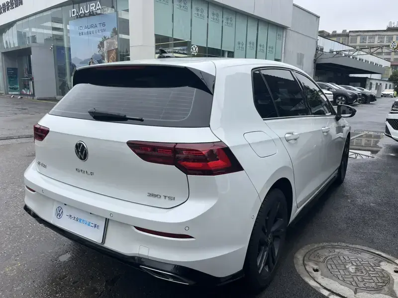 2021 Volkswagen Golf Electric с пробегом 84 000 км