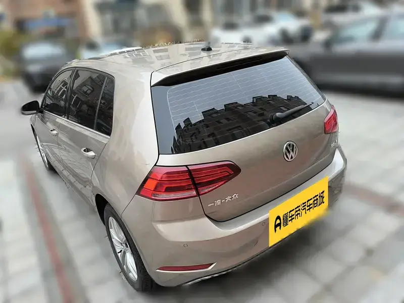 2019 Volkswagen Golf Electric с пробегом 56 300 км