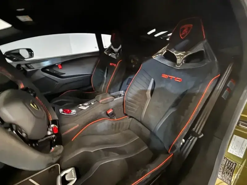 2023 Lamborghini Huracán с пробегом 11 000 км