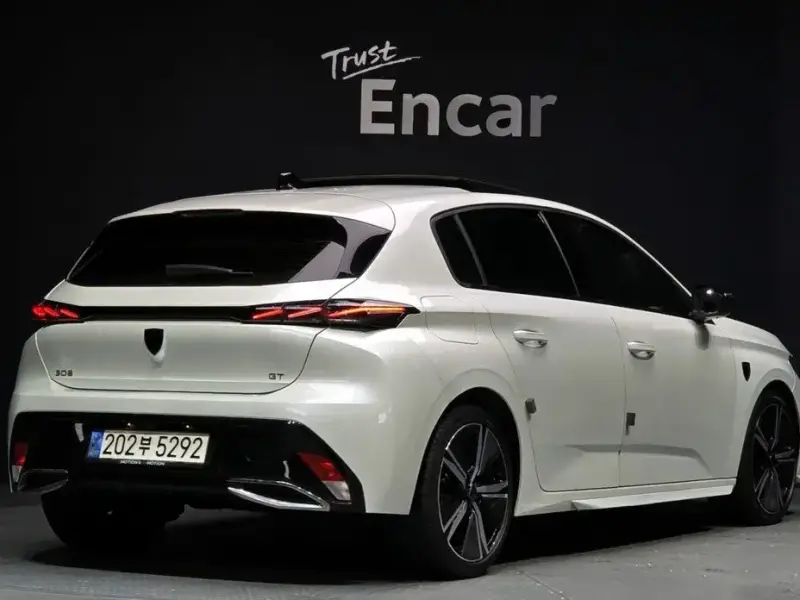 2022 Peugeot 308 с пробегом 109 612 км