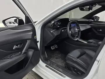 2022 Peugeot 308 с пробегом 109 612 км