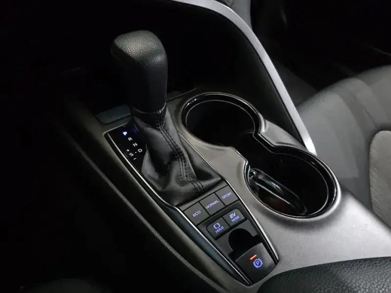 2022 Toyota Camry с пробегом 68 274 км