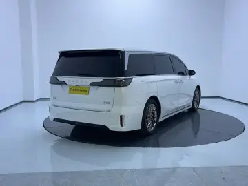 2022 Voyah Dreamer с пробегом 78 400 км