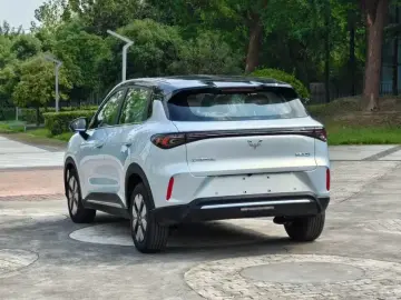2025 Wuling Wuling Bingo S с пробегом 100 км