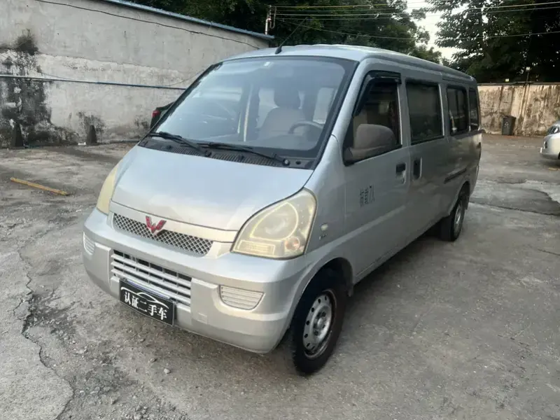 2017 Wuling Wuling Rongguang S с пробегом 121 000 км