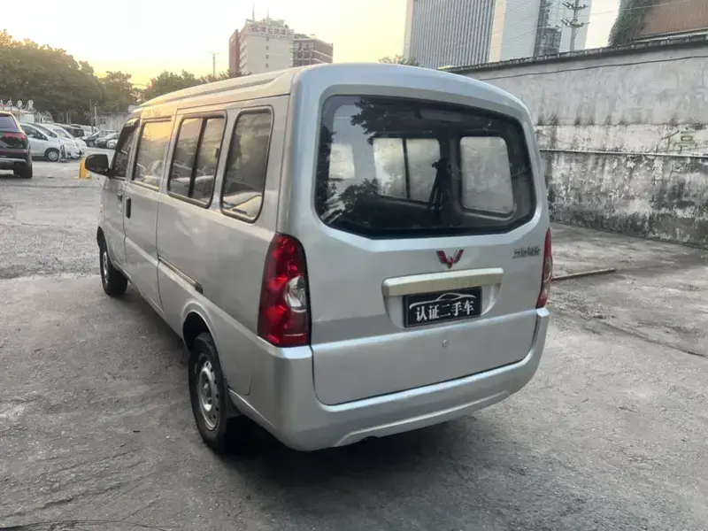 2017 Wuling Wuling Rongguang S с пробегом 121 000 км