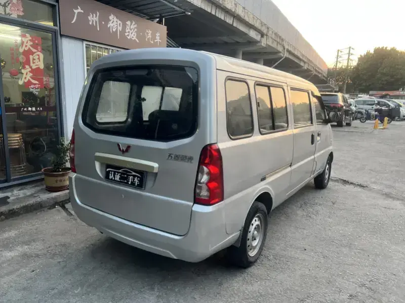 2017 Wuling Wuling Rongguang S с пробегом 121 000 км