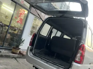 2017 Wuling Wuling Rongguang S с пробегом 121 000 км