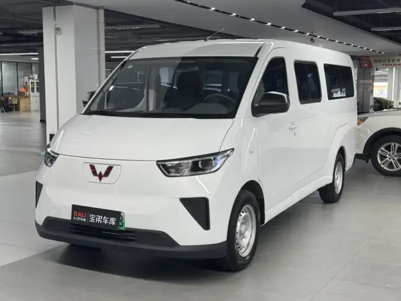 2024 Wuling Wuling Yangguang с пробегом 4 000 км