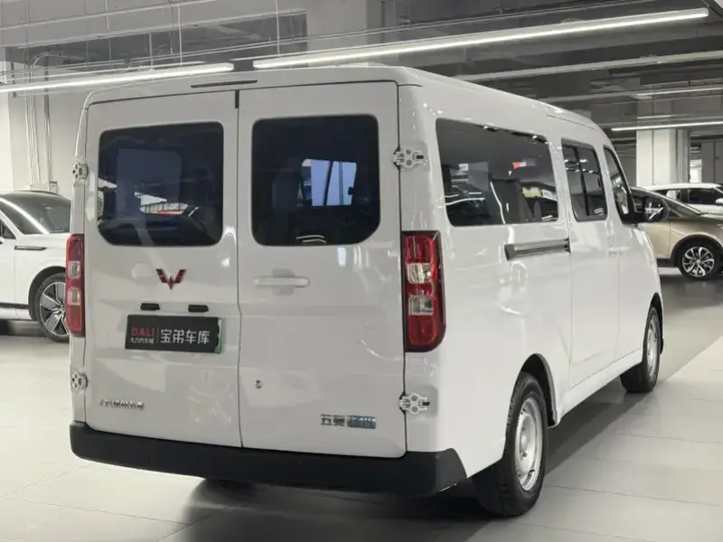 2024 Wuling Wuling Yangguang с пробегом 4 000 км