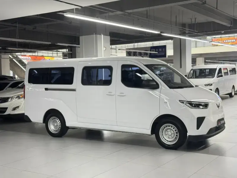 2024 Wuling Wuling Yangguang с пробегом 4 000 км