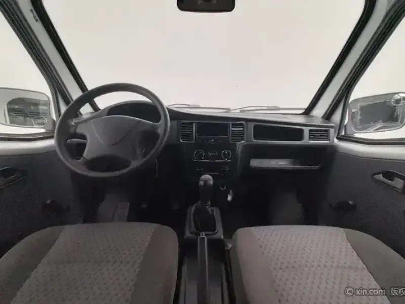 2015 Wuling Wuling Zhiguang с пробегом 75 800 км