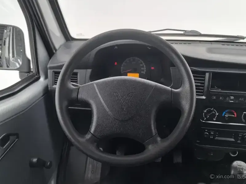 2015 Wuling Wuling Zhiguang с пробегом 75 800 км