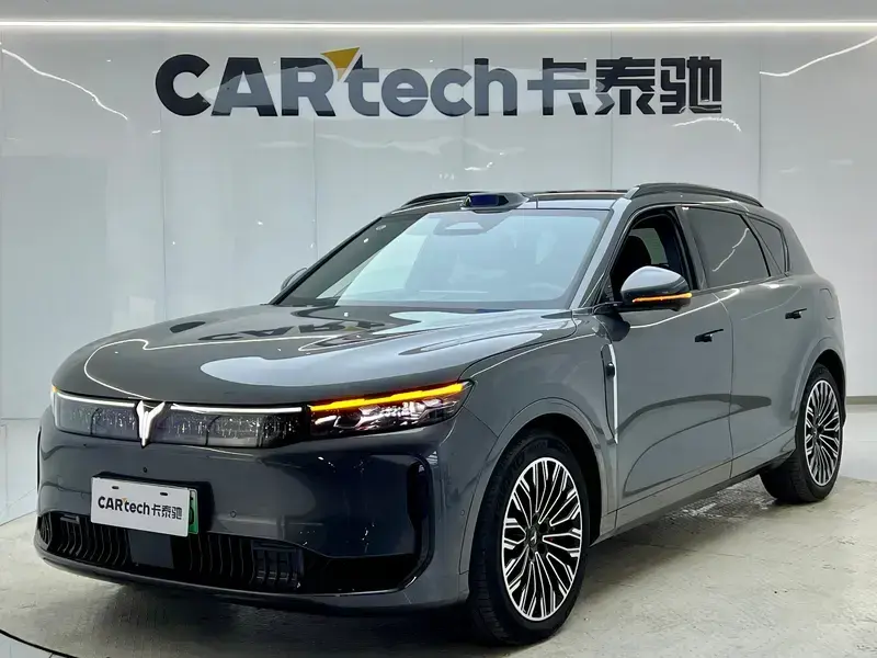 2025 Voyah FE с пробегом 17 100 км