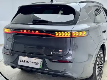 2025 Voyah FE с пробегом 17 100 км