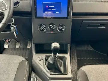 2022 Wuling Wuling Journey с пробегом 54 000 км
