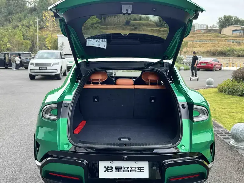 2025 Xiaomi Xiaomi SUV с пробегом 35 000 км
