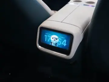 2025 Xiaomi Xiaomi SUV с пробегом 22 000 км