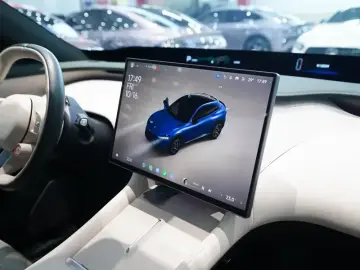 2025 Xiaomi Xiaomi SUV с пробегом 22 000 км
