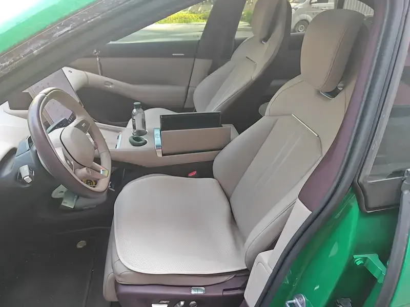 2025 Xiaomi Xiaomi SUV с пробегом 36 700 км
