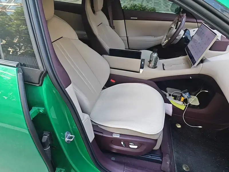 2025 Xiaomi Xiaomi SUV с пробегом 36 700 км