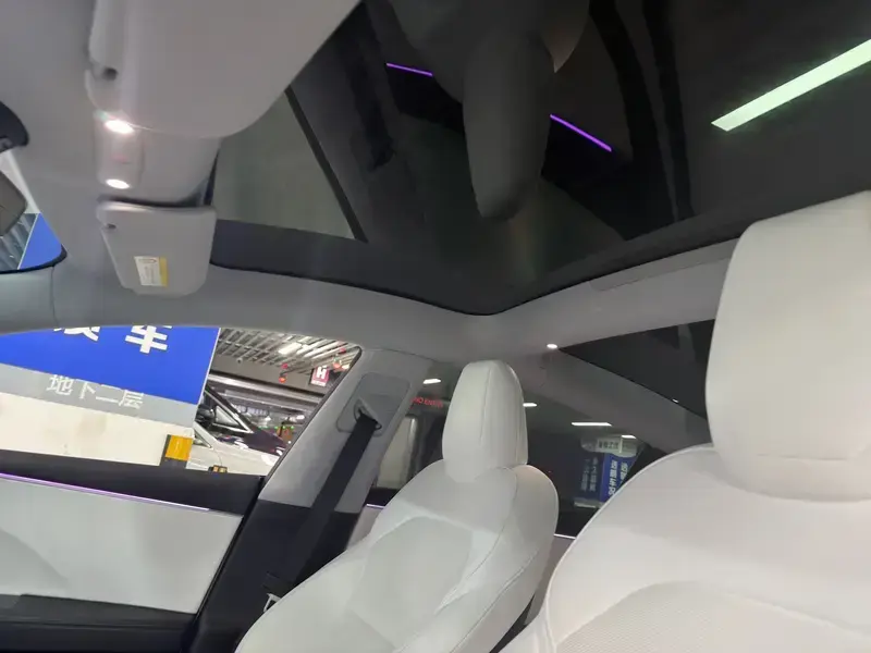2023 Tesla Model 3 с пробегом 41 000 км