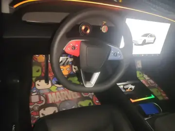 2025 Tesla Model 3 с пробегом 17 100 км
