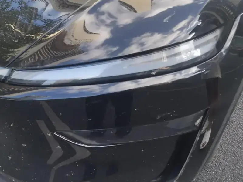 2025 Tesla Model Y с пробегом 74 000 км