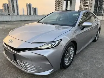 2024 Toyota Camry с пробегом 34 000 км