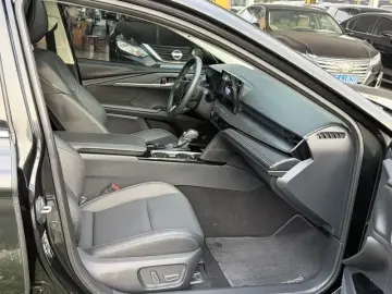 2024 Toyota Camry с пробегом 7 000 км