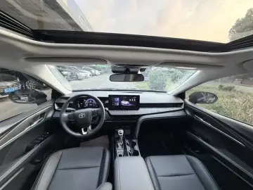 2024 Toyota Camry с пробегом 7 000 км