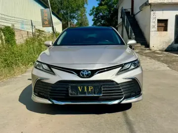 2023 Toyota Camry с пробегом 52 000 км