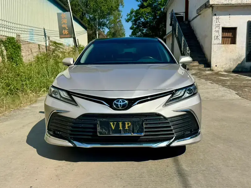 2023 Toyota Camry с пробегом 52 000 км