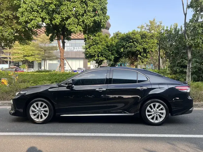 2023 Toyota Camry с пробегом 58 000 км