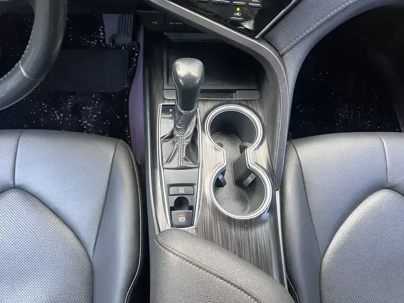2023 Toyota Camry с пробегом 58 000 км