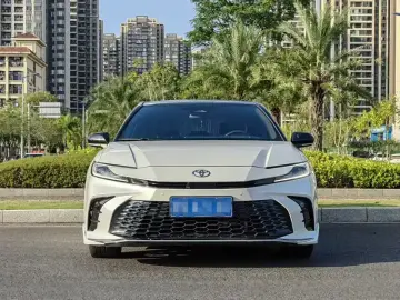 2024 Toyota Camry с пробегом 50 000 км