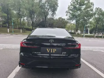 2024 Toyota Camry с пробегом 35 000 км